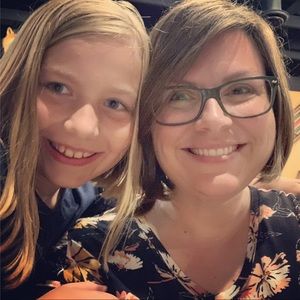 Meet your Posher, Stacy